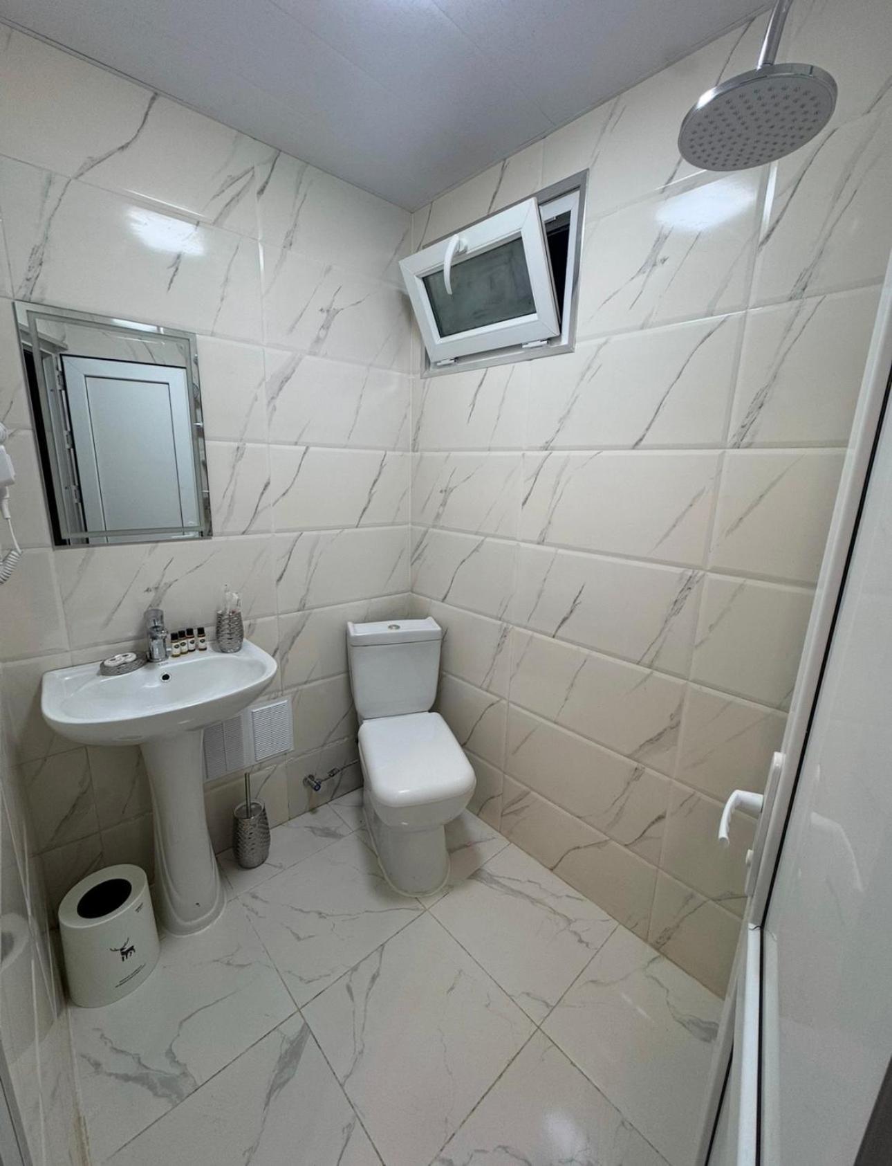 Sairme Glampings Hotel Ruang foto